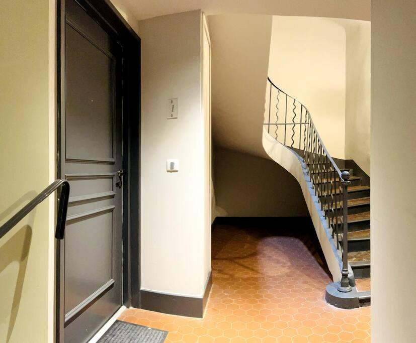 Appartement Standing Pour 4 ツーロン エクステリア 写真